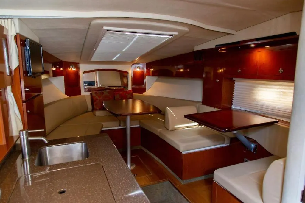 Yacht Cancun Rent & Tours Hotel Mexico